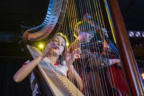 Students perform at Sinestesia Winter Festival 2024 