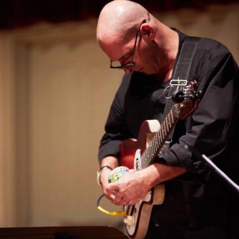 Photo of David Tronzo