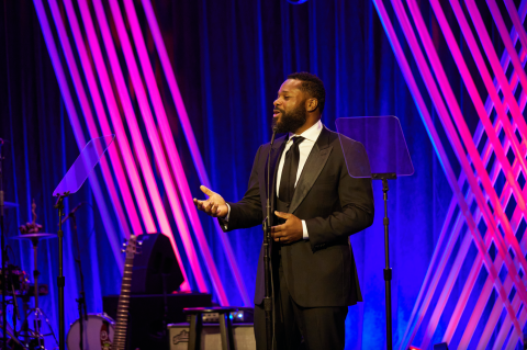 Malcolm-Jamal Warner emcees Gala