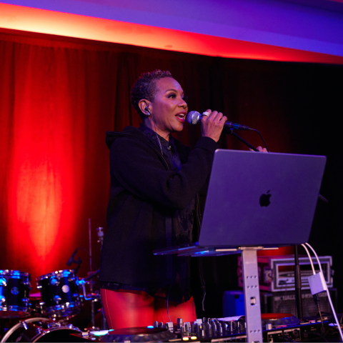 MC Lyte DJs the Amplify Berklee Gala