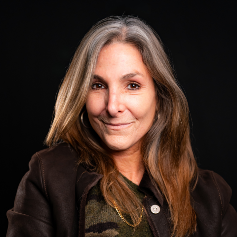 stefanie henning headshot 